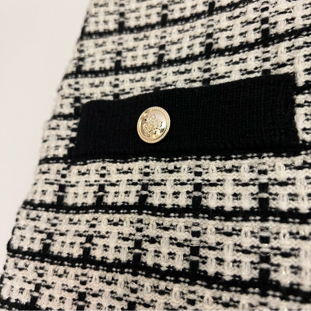 NWT AKIRA Tweed Mini Skirt with Gold Buttons - Picture 3 of 10